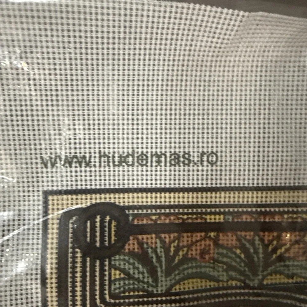 HUDEMA'S MORNING NEEDLEPOINT KIT, FLOSS, SEALED NIP